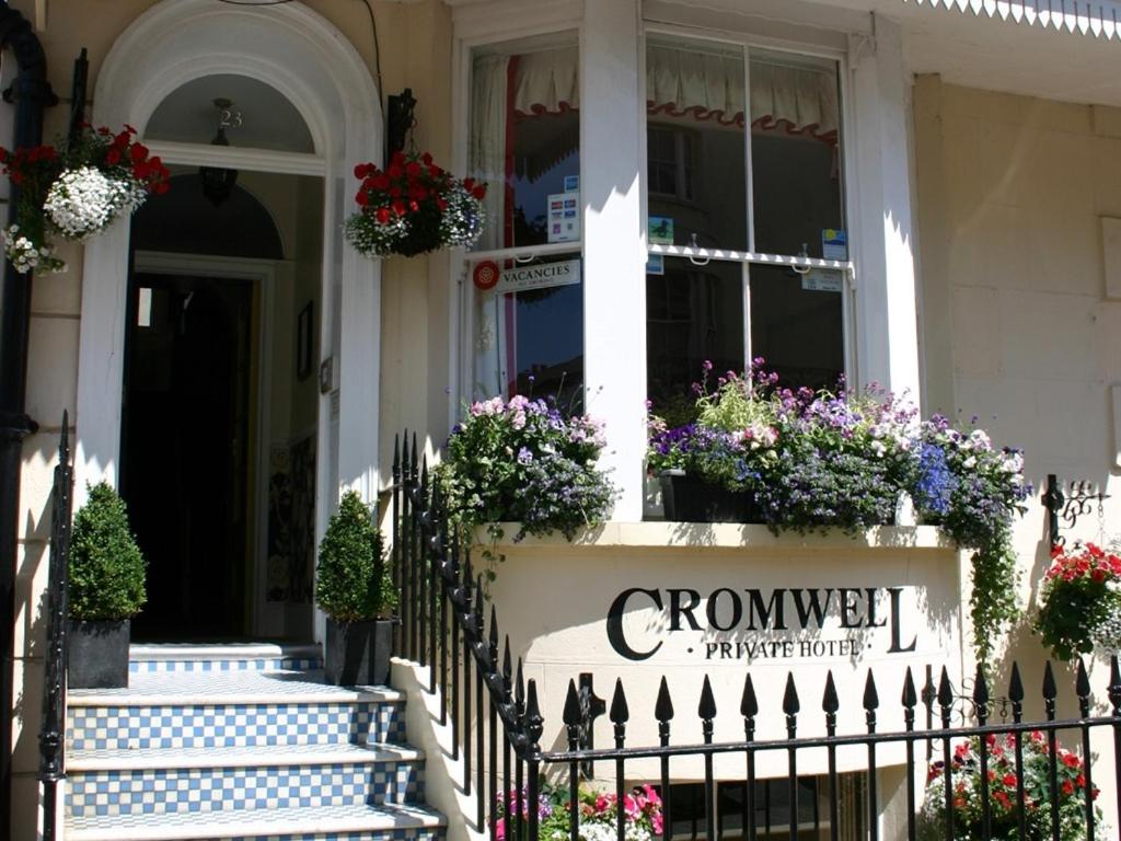 Cromwell House