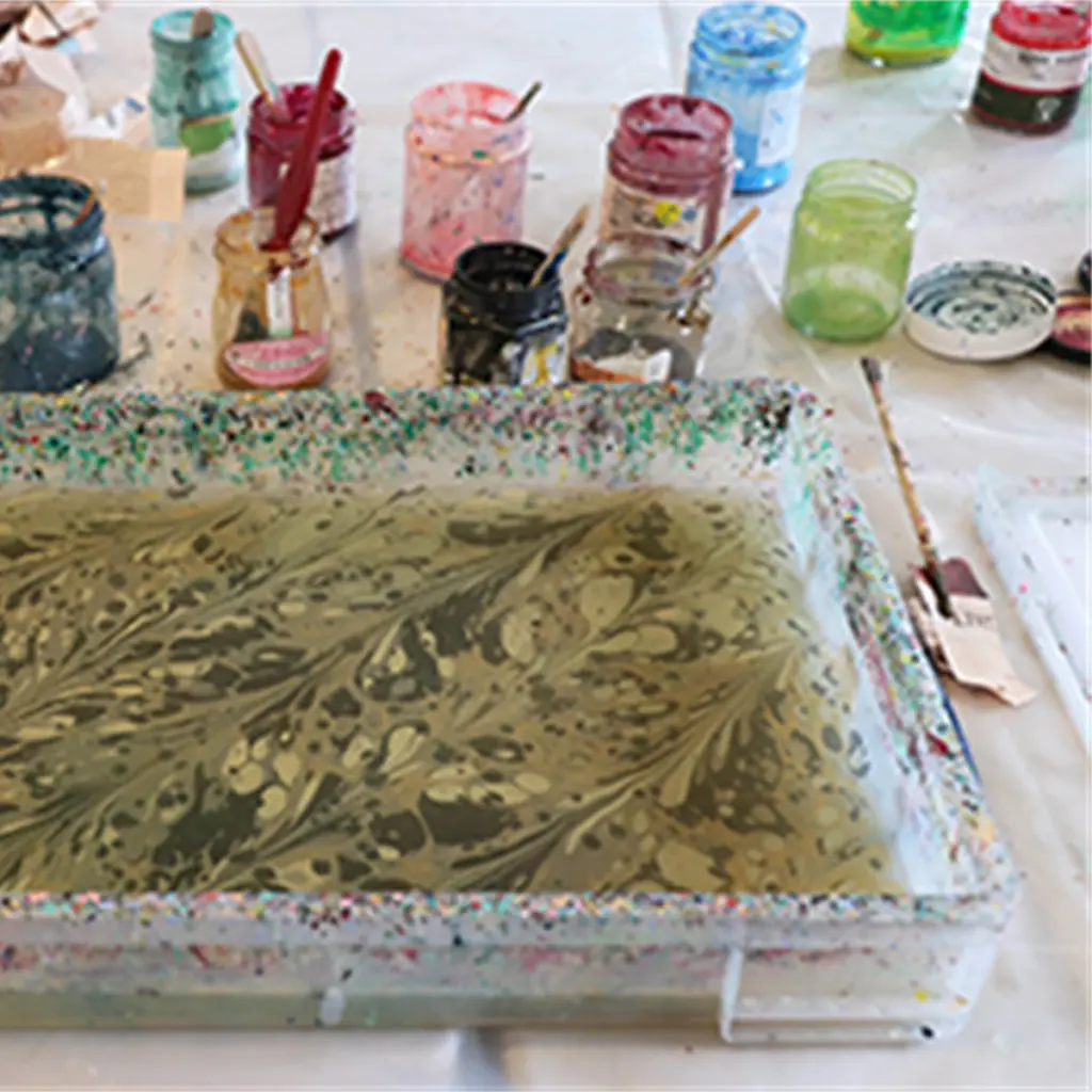 Eloise Dethier-Eaton: Paper Marbling Workshop