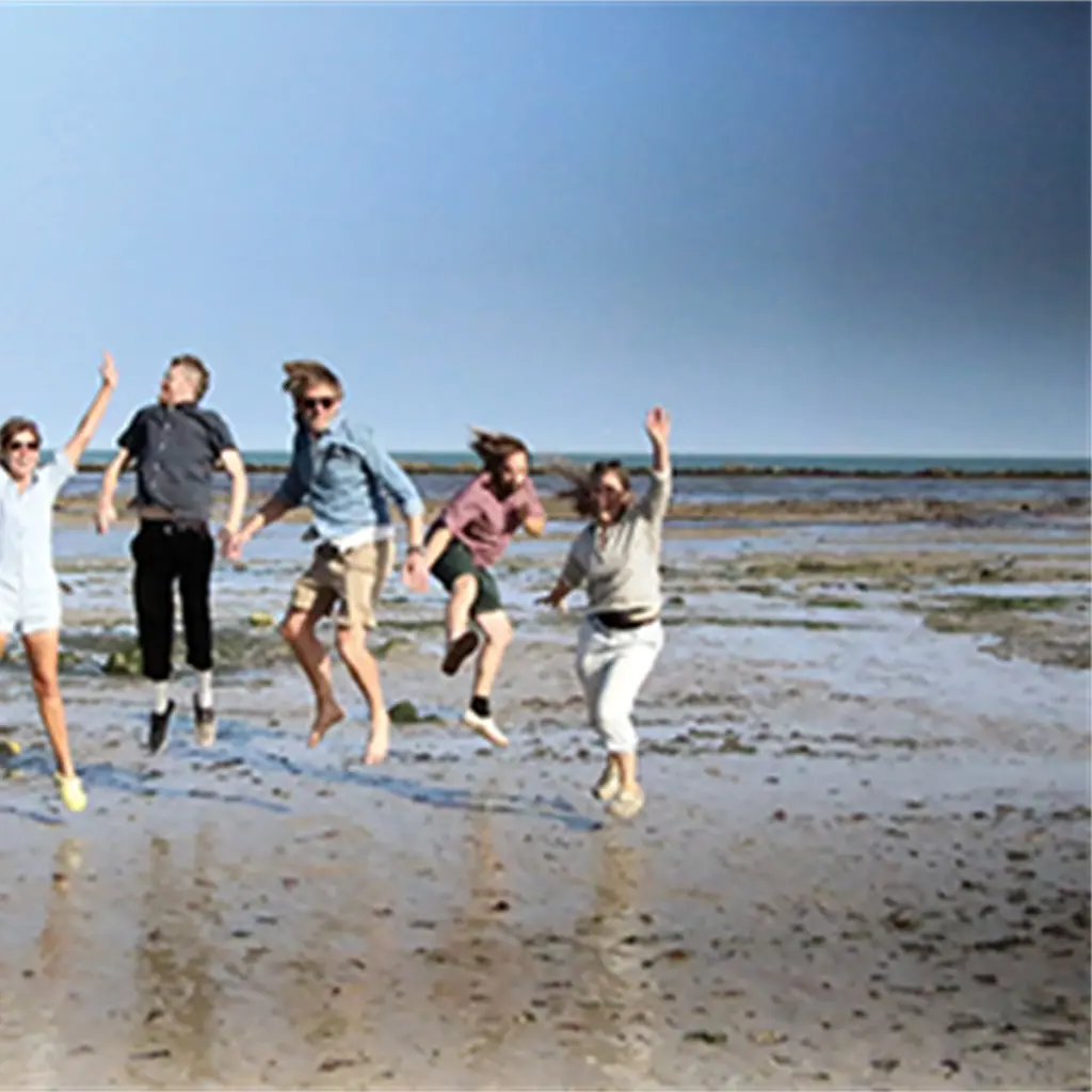 The Equatorial Group: Eastbourne Americana The Equatorial Group: Eastbourne Americana